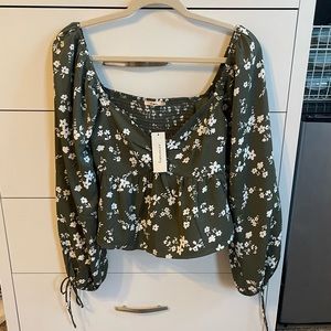 NWT Francesca blouse